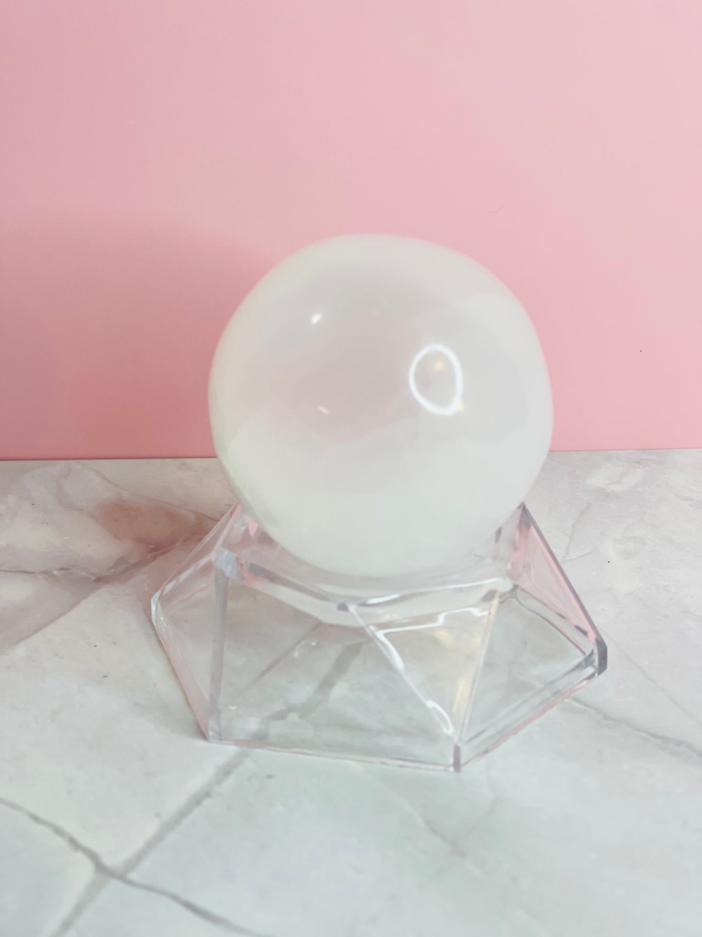 Clear Crystal Ball Stand