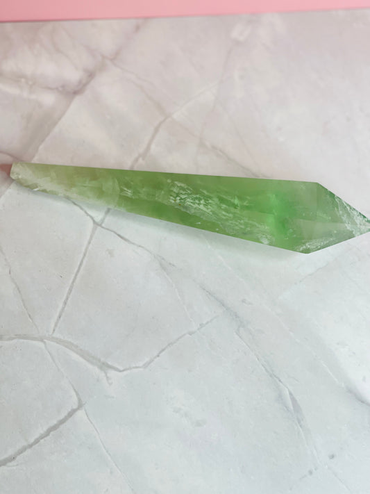 Large Fluorite Wand - Natural Green Fluorite Point Wand for Heart Chakra Healing & Clearing Negative Energy